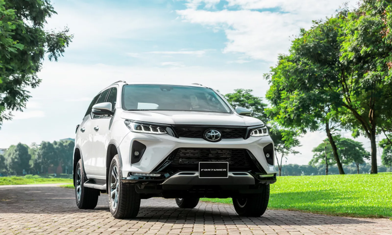 Toyota Fortuner 2024