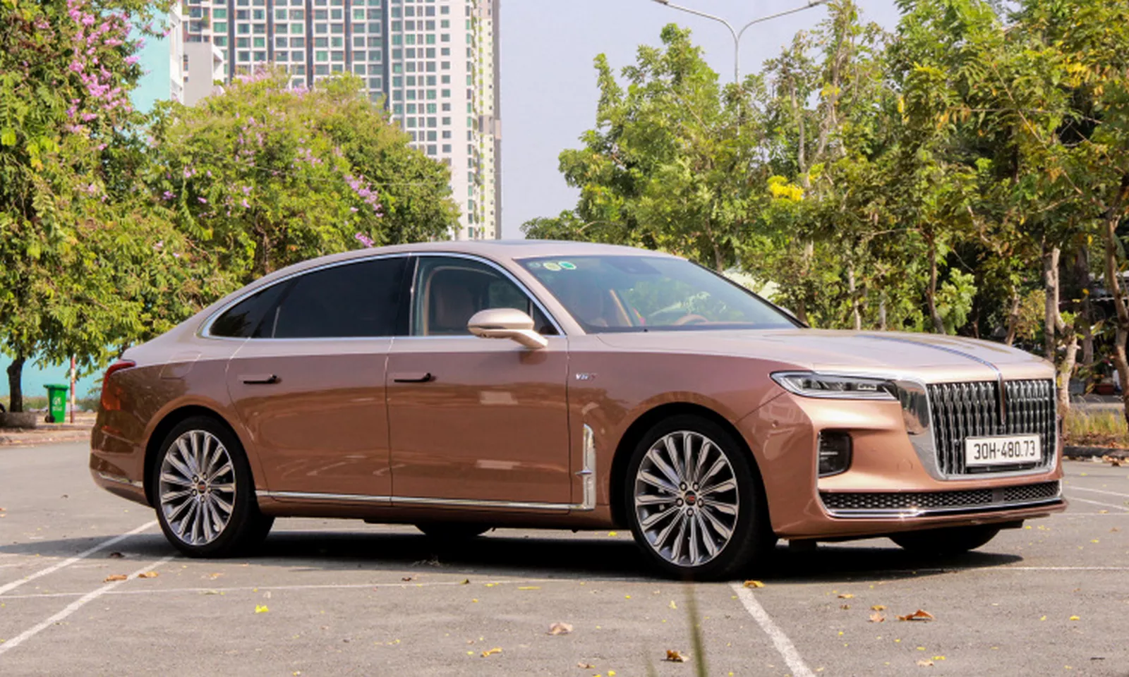 Hongqi H9 2022 đẳng cấp