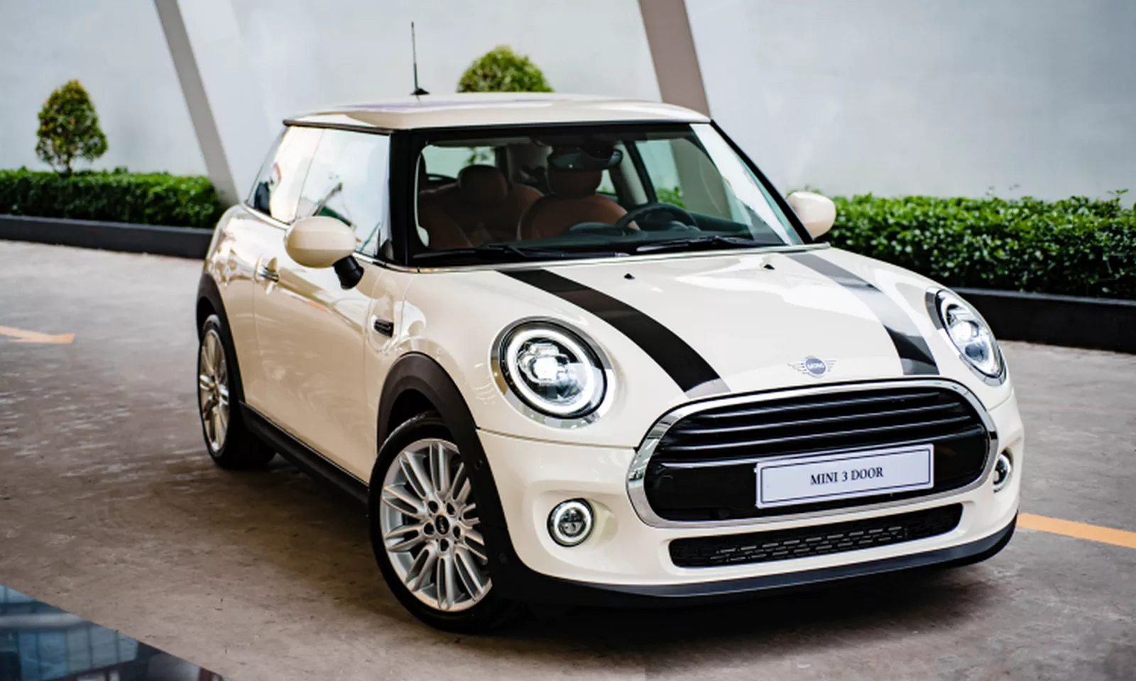 Mini 3 Door 2021 nhỏ gọn