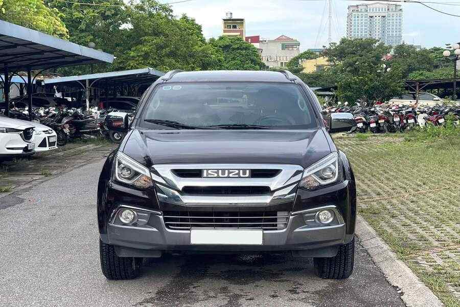 Isuzu MU-X 1.9 4x2 AT 2018