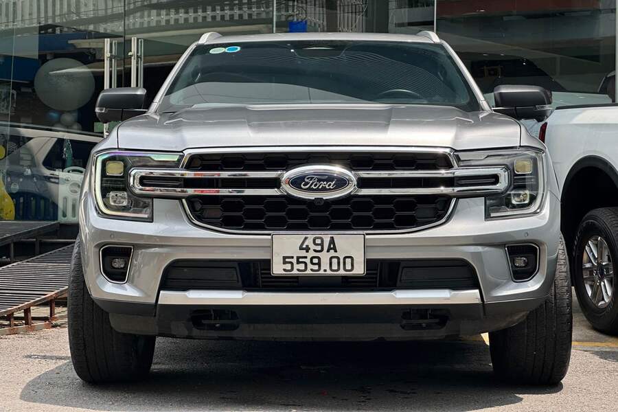 Ford Everest Titanium sản xuất 2022