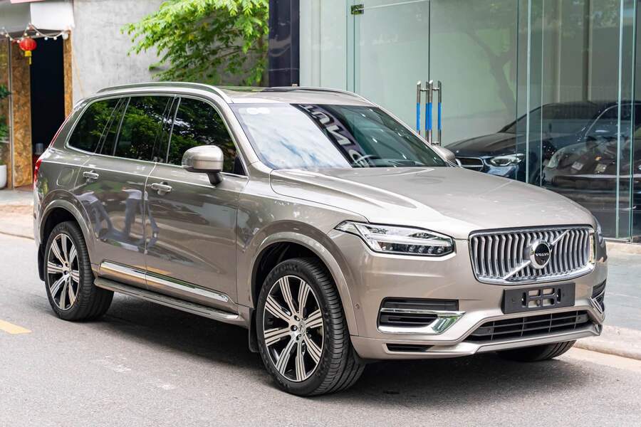 Volvo XC90 Model 2021