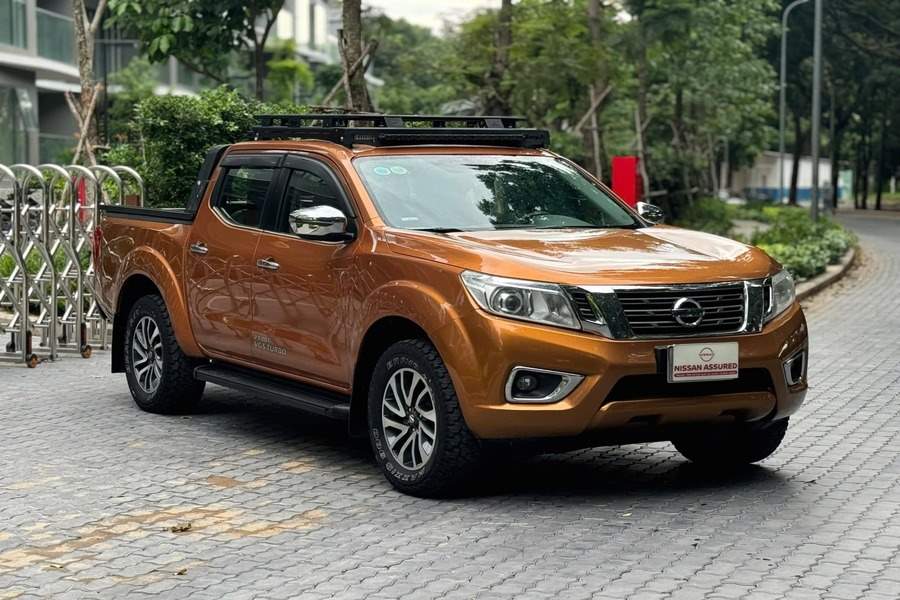 NISSAN NAVARA EL