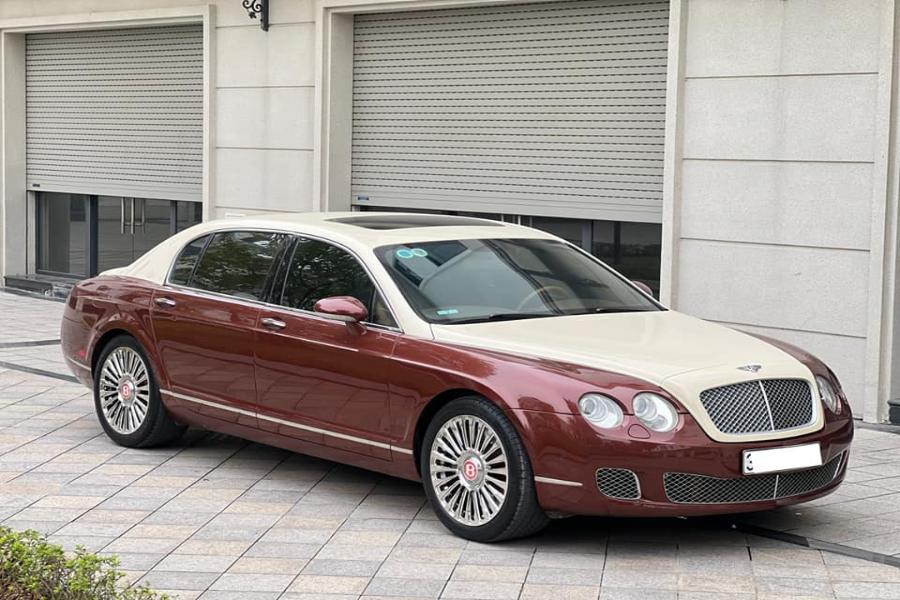 Bentley Flying spur động cơ V12