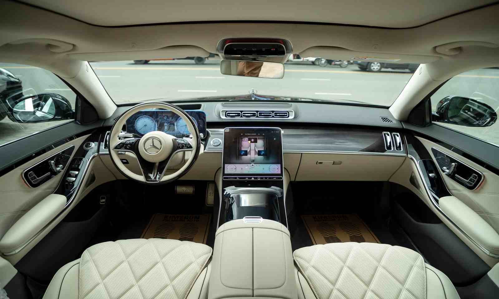 Mercedes Maybach S450