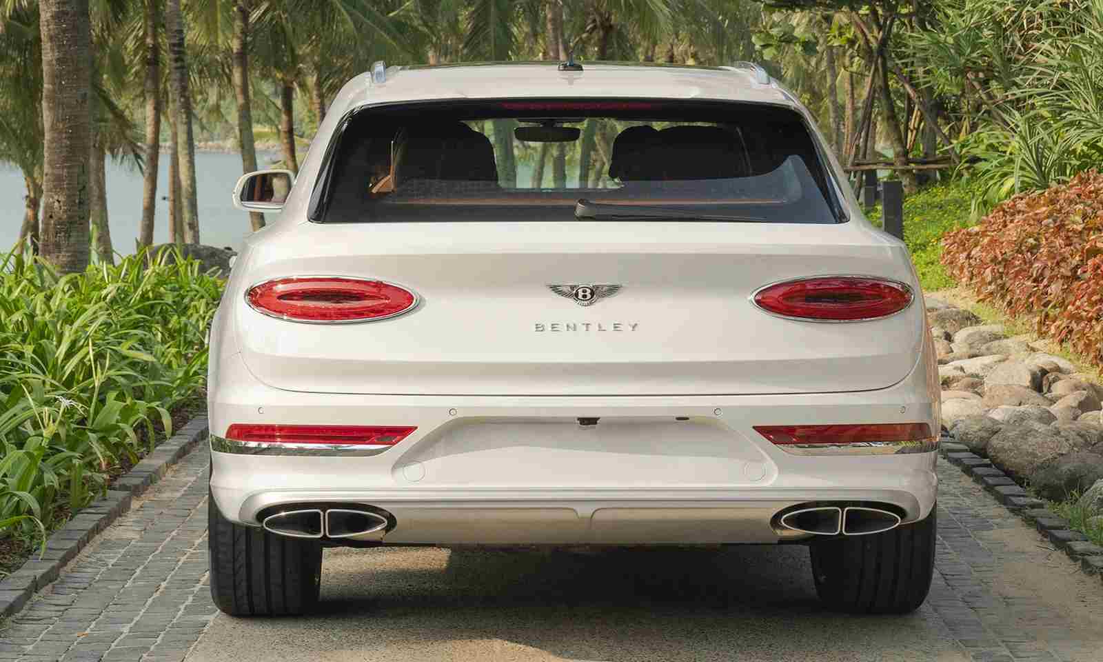 Bentayga EWB Azure 2022