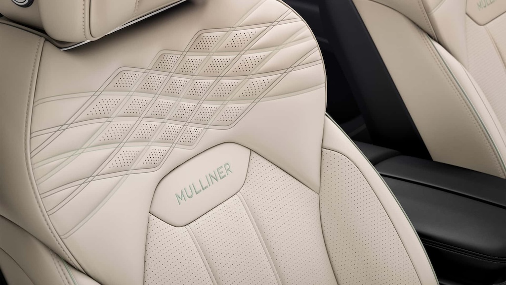 Bentayga EWB Mulliner 2024