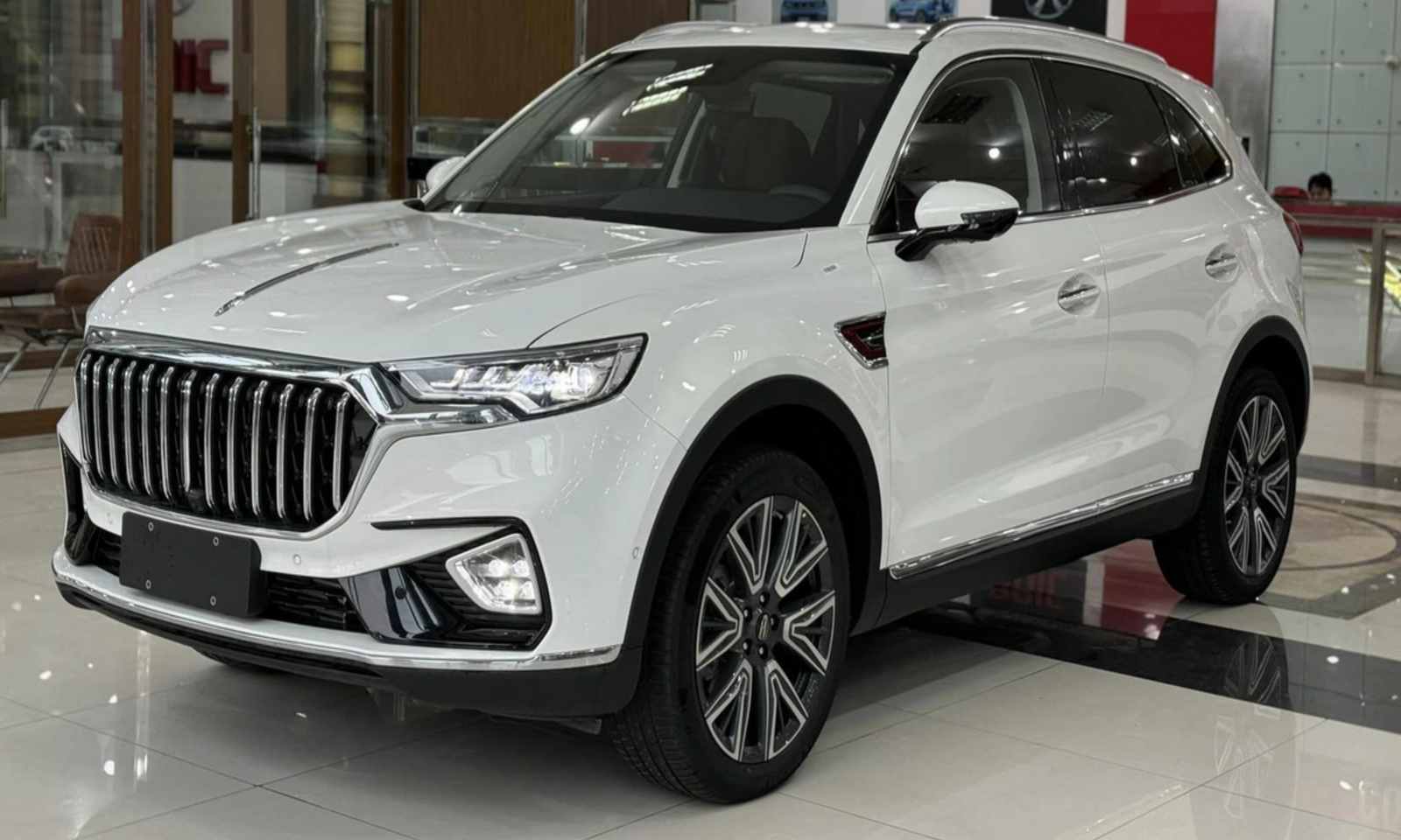 Hongqi HS5
