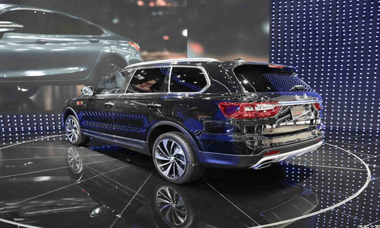 Hongqi HS7
