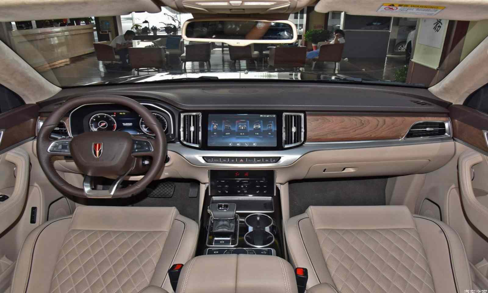 Hongqi HS7