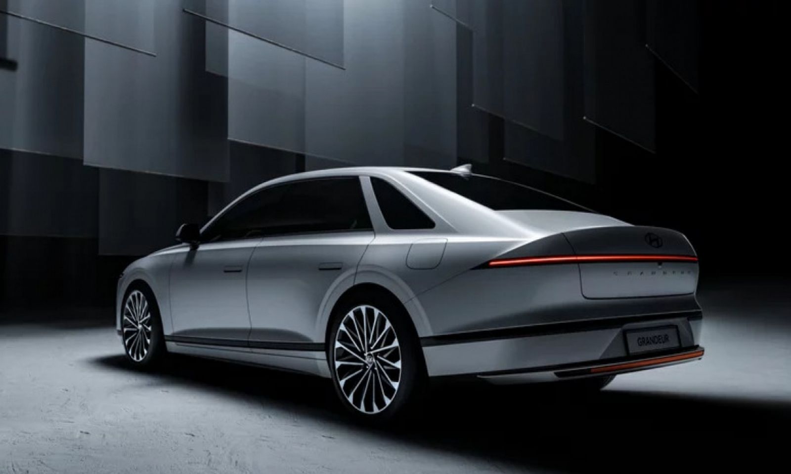 Hyundai Azera