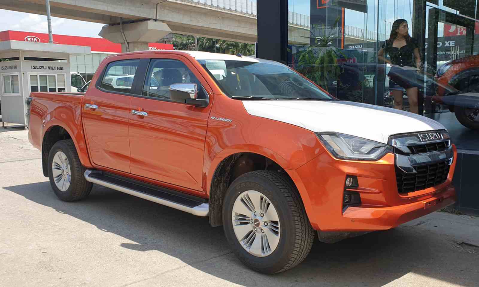 ISUZU DMAX HI-LANDER 4x2 AT 2025