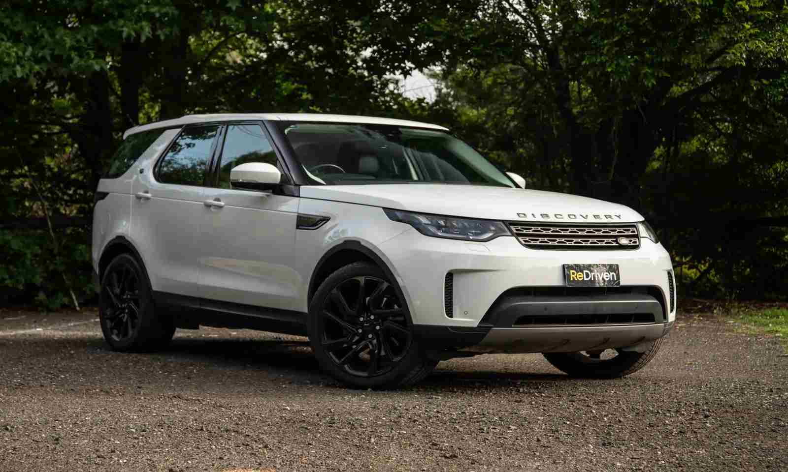 Land Rover Discovery 5