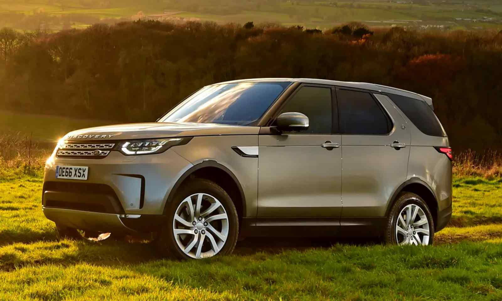Land Rover Discovery 5